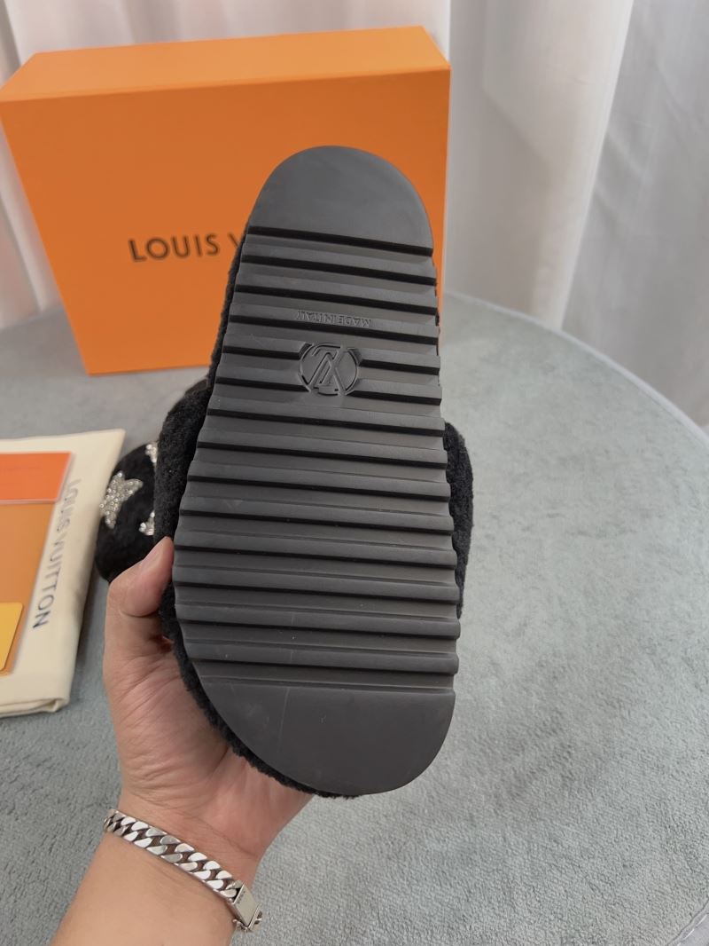 Louis Vuitton Slippers